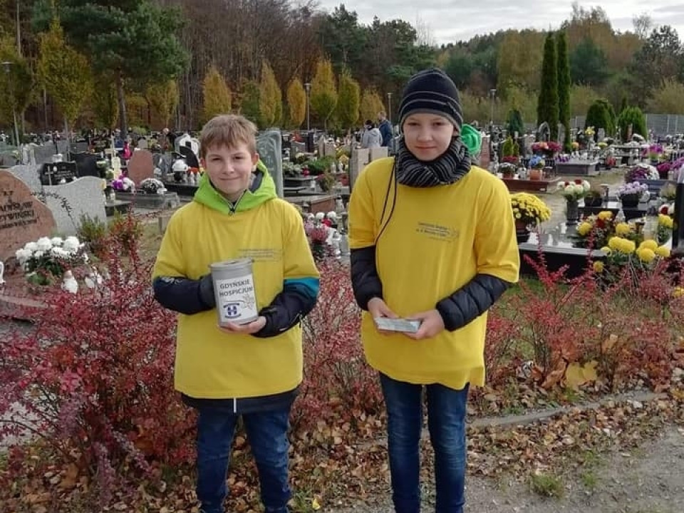 Kwesta na rzecz Hospicjum 01.11.2019