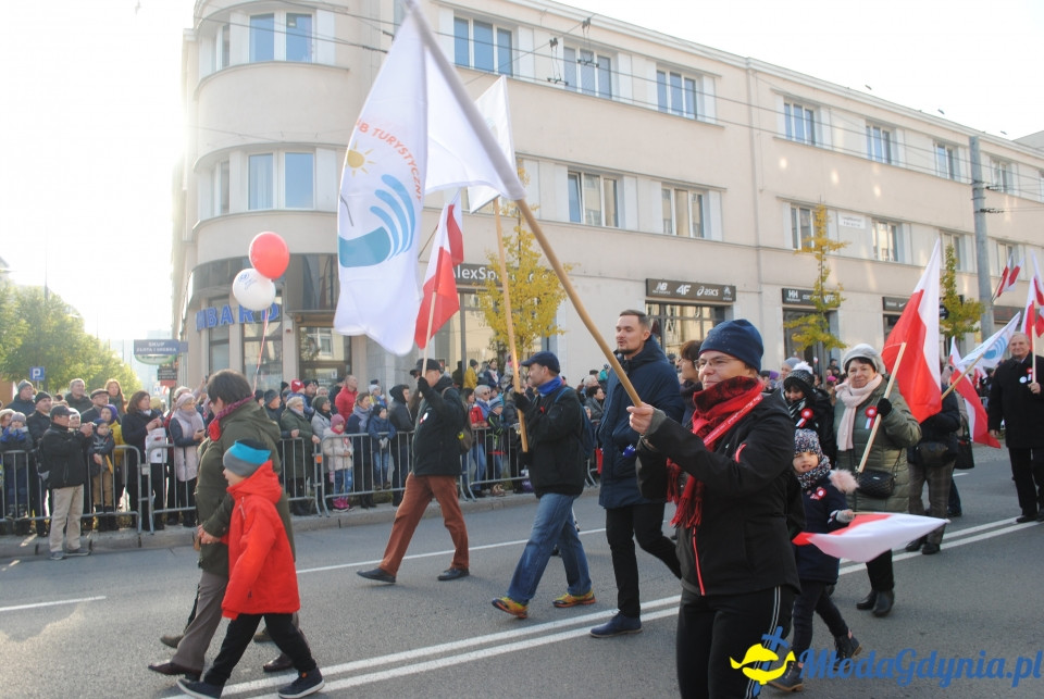 PTTK KT Wybrzeże na Gdyńskiej Paradzie Niepodległości - 11.11.2019 r.