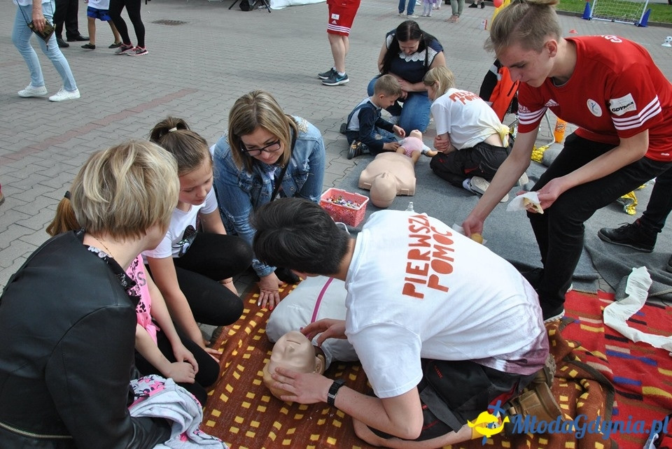 25 październik - Dzień Młodzieży PCK