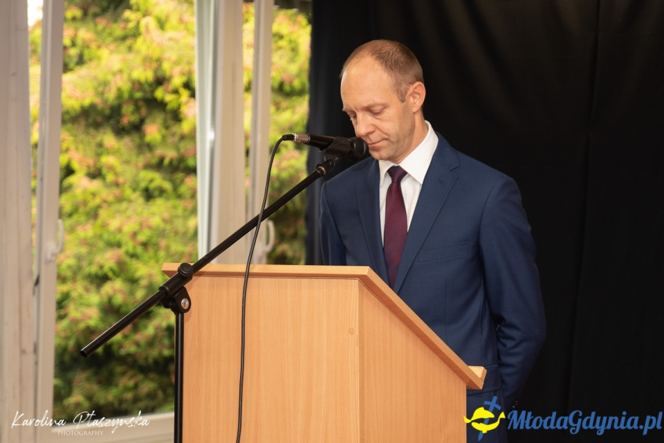 IX LO dla Niepodległości