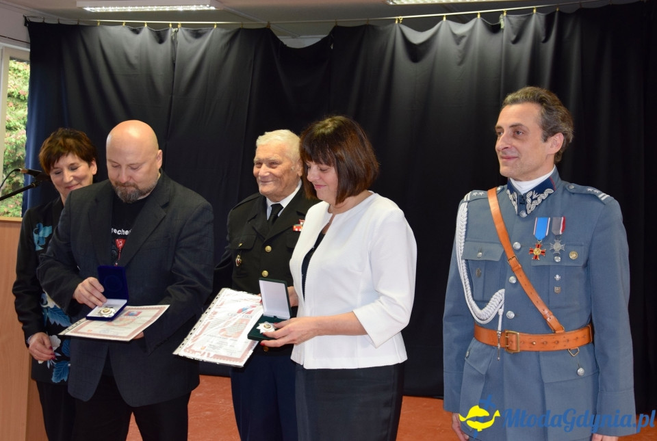 IX LO dla Niepodległości