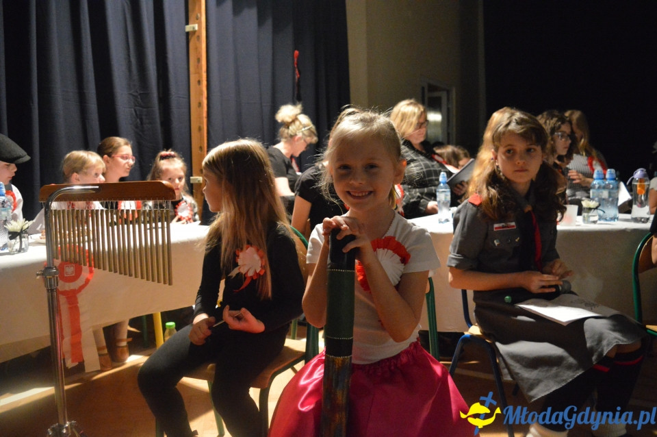 Szkoła Podstawowa nr 23 w Gdyni - Wieczornica Niepodległościowa