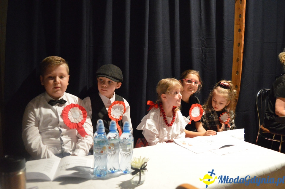 Szkoła Podstawowa nr 23 w Gdyni - Wieczornica Niepodległościowa