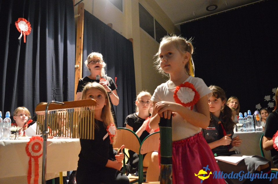 Szkoła Podstawowa nr 23 w Gdyni - Wieczornica Niepodległościowa