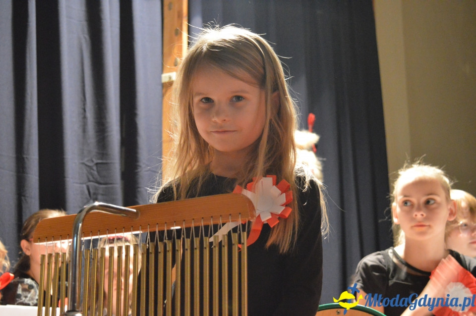 Szkoła Podstawowa nr 23 w Gdyni - Wieczornica Niepodległościowa