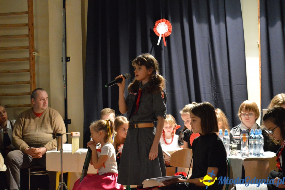 Szkoła Podstawowa nr 23 w Gdyni - Wieczornica Niepodległościowa