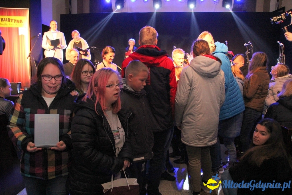 Kurtyna 2019 Gala i koncert Arki Noego