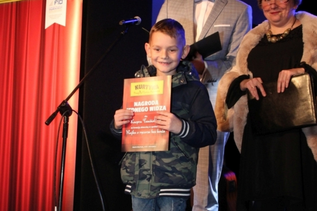 Kurtyna 2019 Gala i koncert Arki Noego