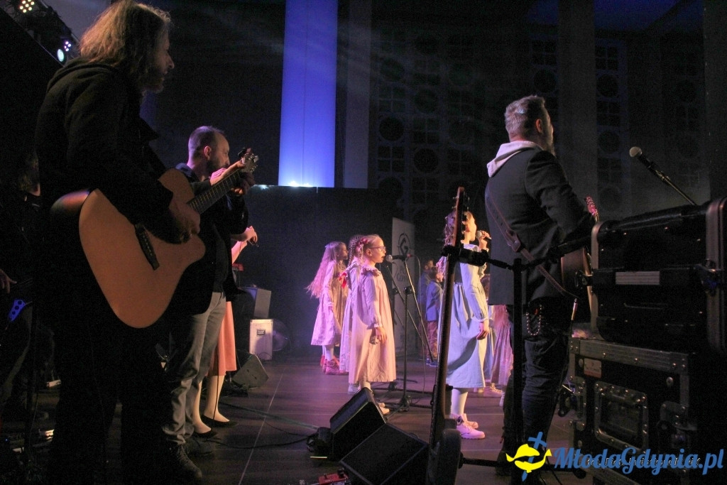 Kurtyna 2019 Gala i koncert Arki Noego