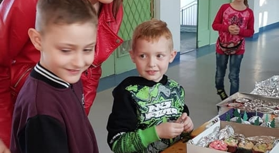 SP 31 - Mikołajkowy kiermasz babeczek