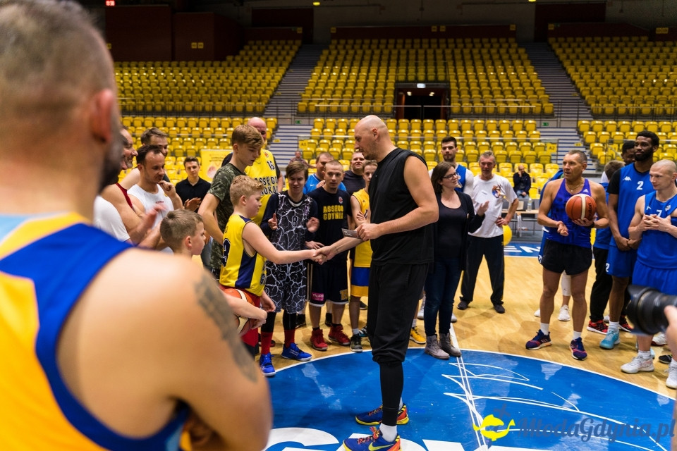 Odważni Wygrywają - info prasowa - podsumowanie 10 edycji