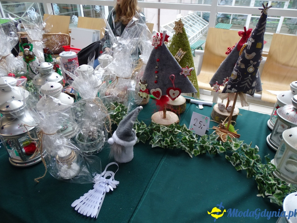 Charytatywne XV Mikołajki u Jezuitów - czyli z sercem dla Pana Sławka walczącego z chorobą nowotworową