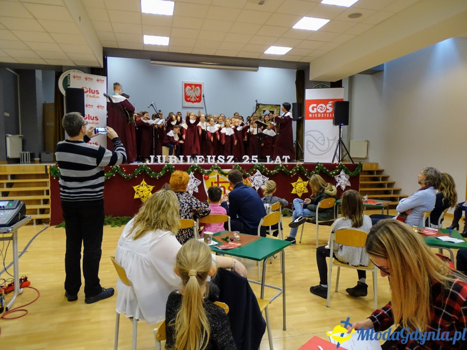 Charytatywne XV Mikołajki u Jezuitów - czyli z sercem dla Pana Sławka walczącego z chorobą nowotworową