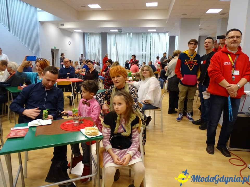 Charytatywne XV Mikołajki u Jezuitów - czyli z sercem dla Pana Sławka walczącego z chorobą nowotworową