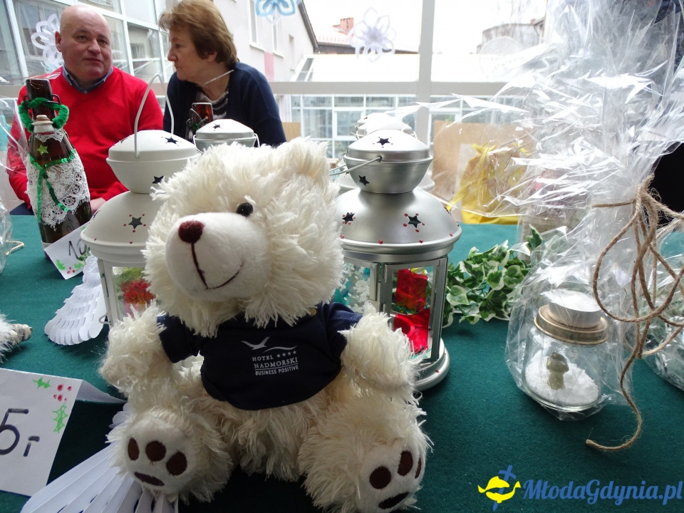 Charytatywne XV Mikołajki u Jezuitów - czyli z sercem dla Pana Sławka walczącego z chorobą nowotworową