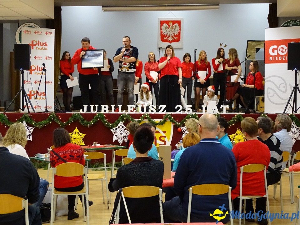 Charytatywne XV Mikołajki u Jezuitów - czyli z sercem dla Pana Sławka walczącego z chorobą nowotworową