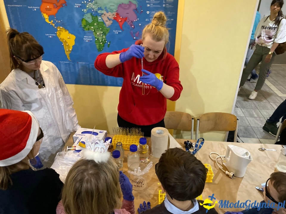 Charytatywne XV Mikołajki u Jezuitów - czyli z sercem dla Pana Sławka walczącego z chorobą nowotworową