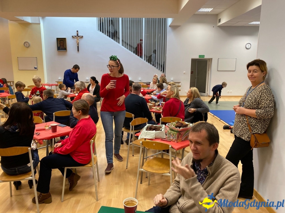 Charytatywne XV Mikołajki u Jezuitów - czyli z sercem dla Pana Sławka walczącego z chorobą nowotworową