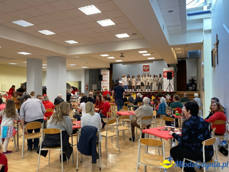 Charytatywne XV Mikołajki u Jezuitów - czyli z sercem dla Pana Sławka walczącego z chorobą nowotworową