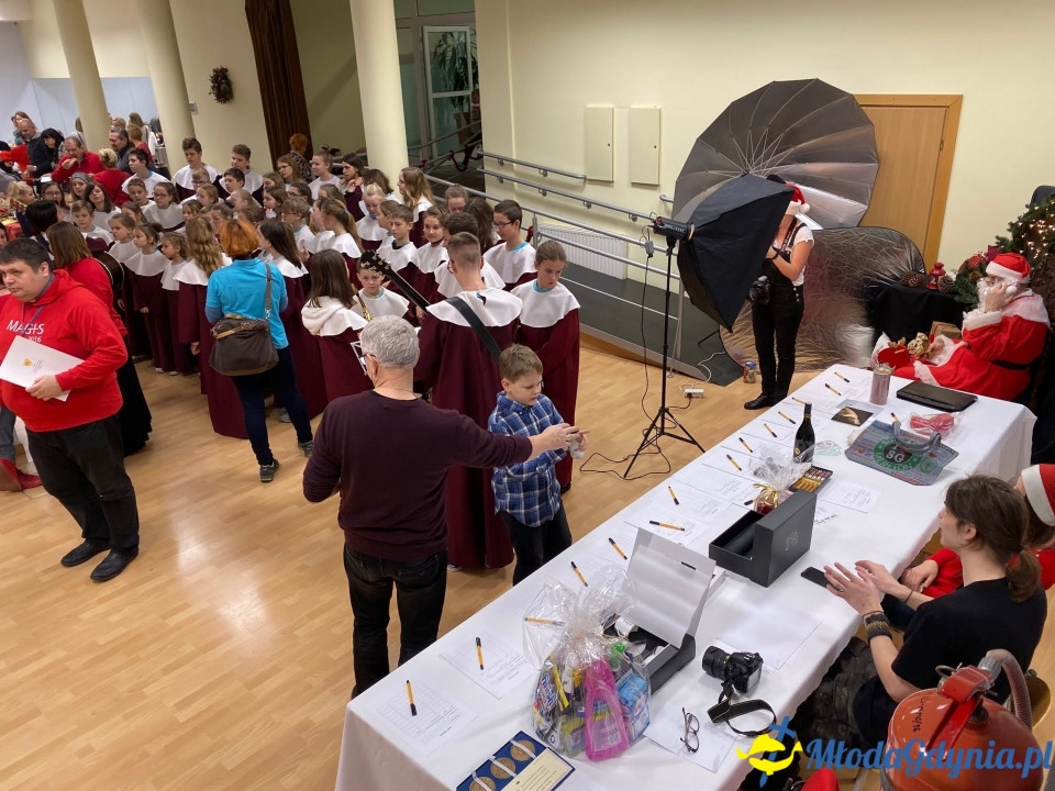 Charytatywne XV Mikołajki u Jezuitów - czyli z sercem dla Pana Sławka walczącego z chorobą nowotworową