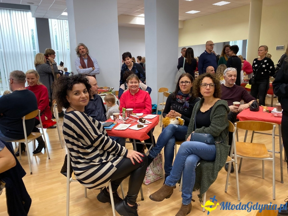 Charytatywne XV Mikołajki u Jezuitów - czyli z sercem dla Pana Sławka walczącego z chorobą nowotworową