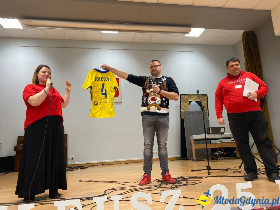 Charytatywne XV Mikołajki u Jezuitów - czyli z sercem dla Pana Sławka walczącego z chorobą nowotworową