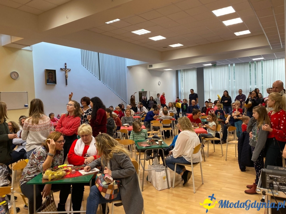 Charytatywne XV Mikołajki u Jezuitów - czyli z sercem dla Pana Sławka walczącego z chorobą nowotworową