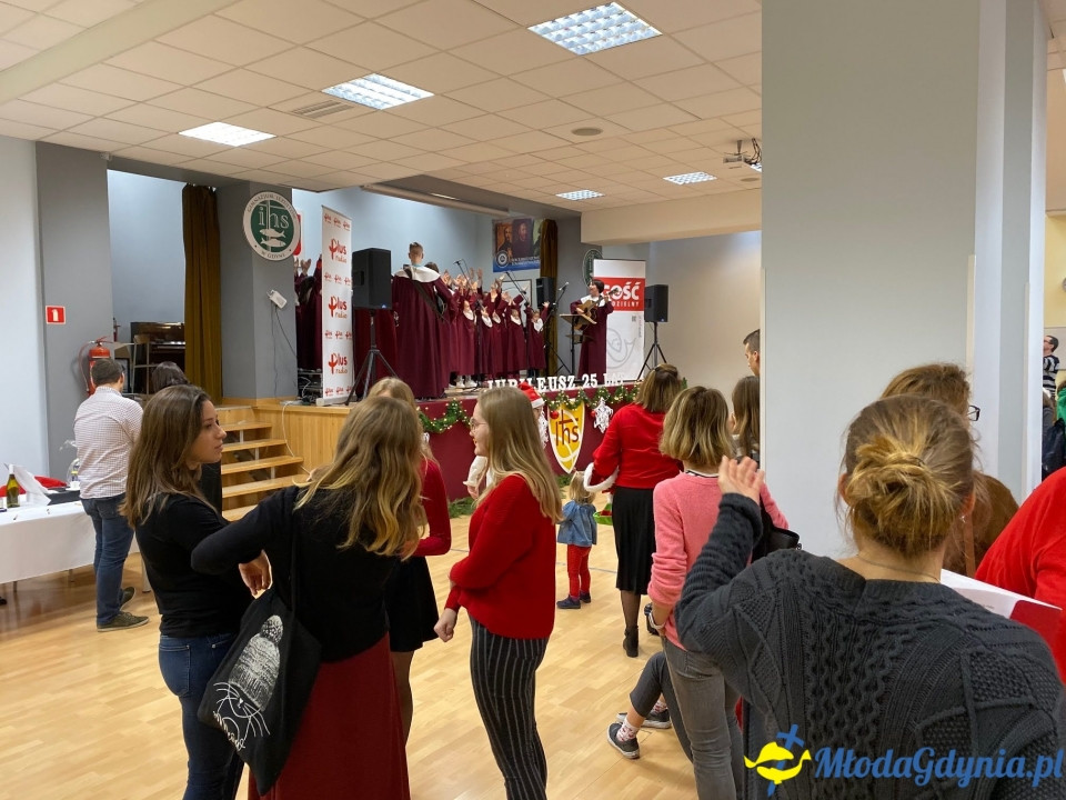 Charytatywne XV Mikołajki u Jezuitów - czyli z sercem dla Pana Sławka walczącego z chorobą nowotworową