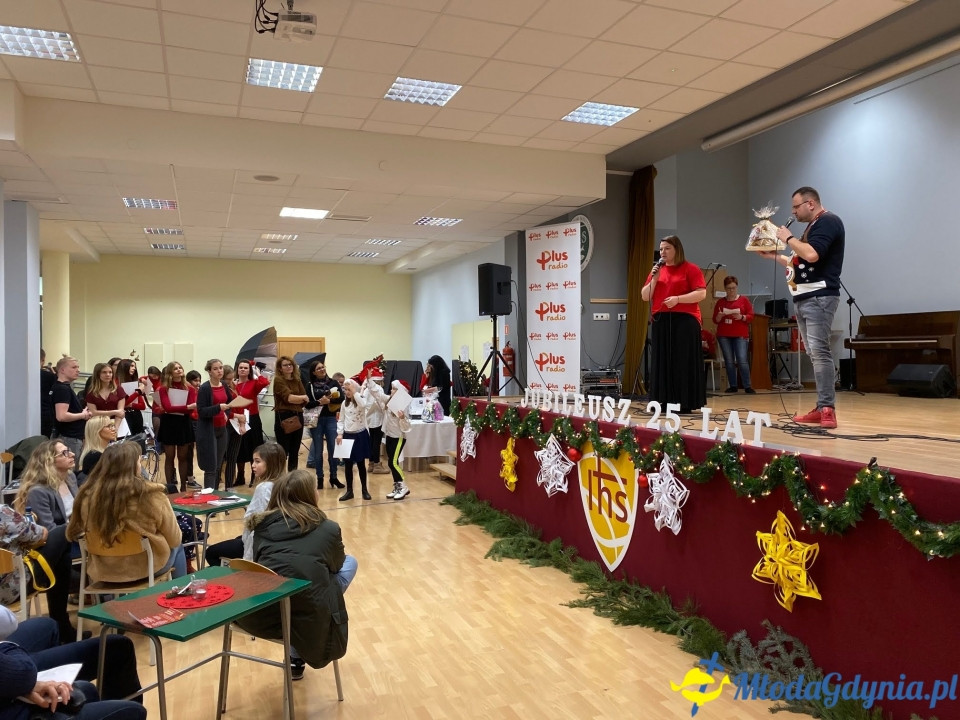 Charytatywne XV Mikołajki u Jezuitów - czyli z sercem dla Pana Sławka walczącego z chorobą nowotworową