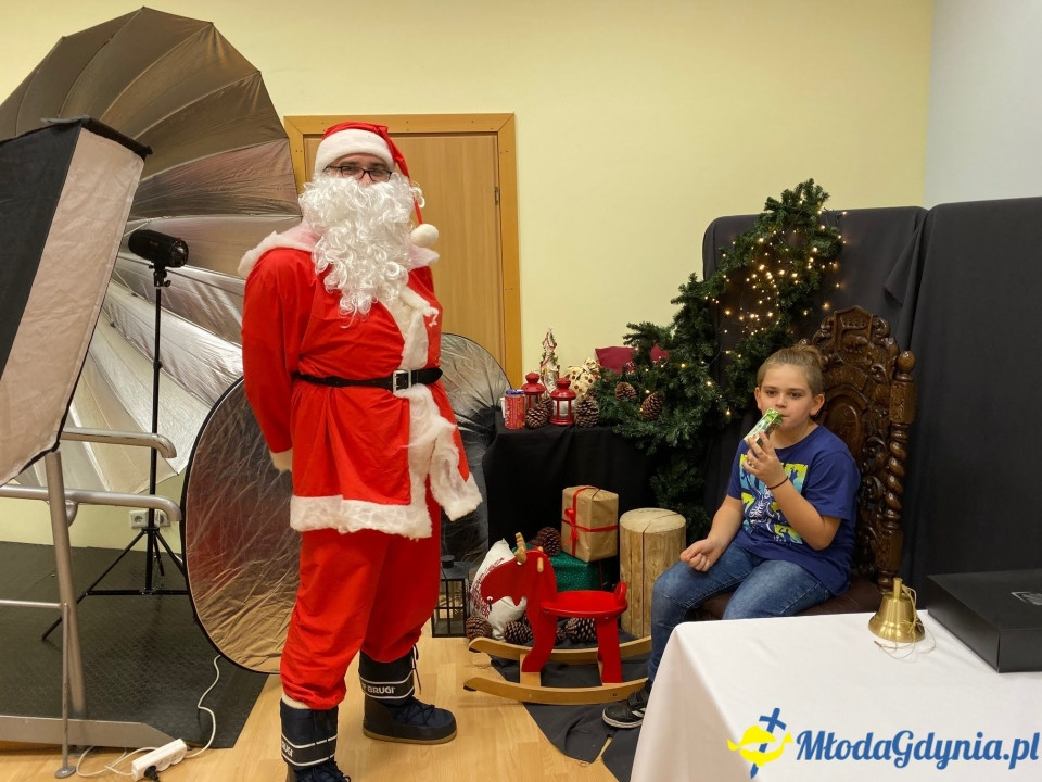 Charytatywne XV Mikołajki u Jezuitów - czyli z sercem dla Pana Sławka walczącego z chorobą nowotworową