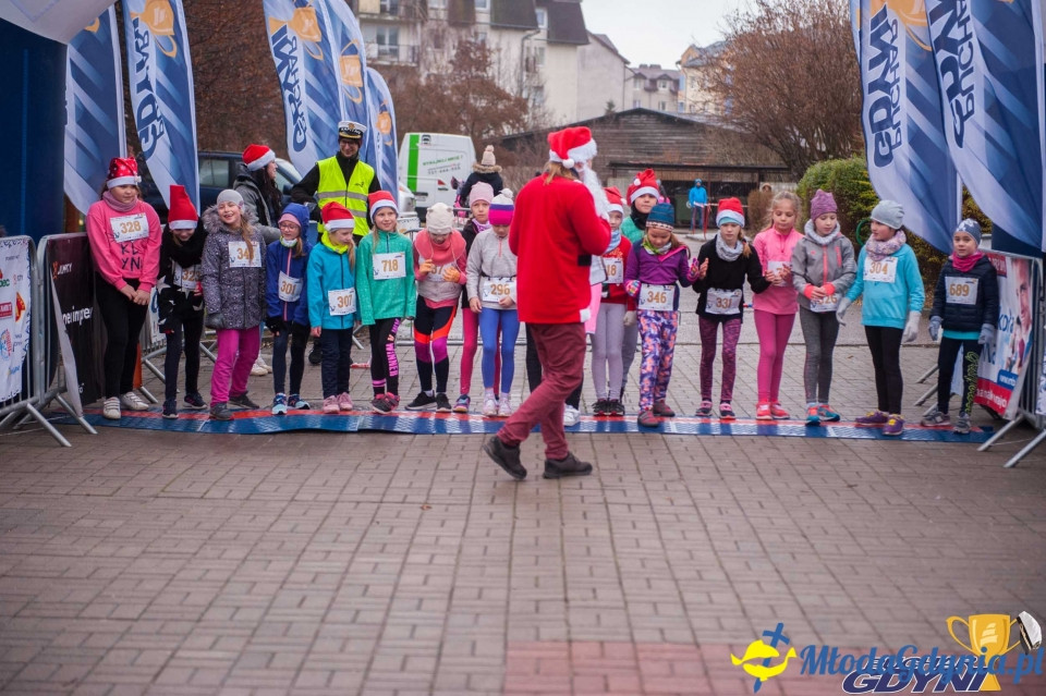 Biegi Mikołajkowe na Dąbrowie 2019