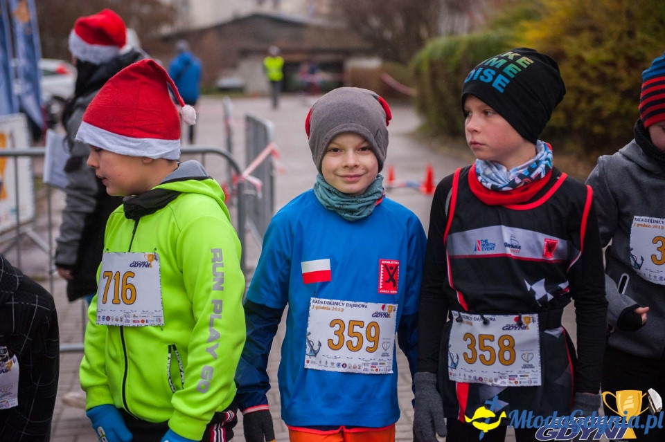 Biegi Mikołajkowe na Dąbrowie 2019