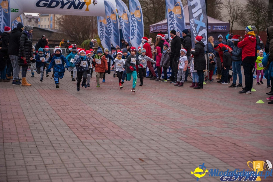 Biegi Mikołajkowe na Dąbrowie 2019