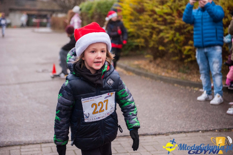 Biegi Mikołajkowe na Dąbrowie 2019