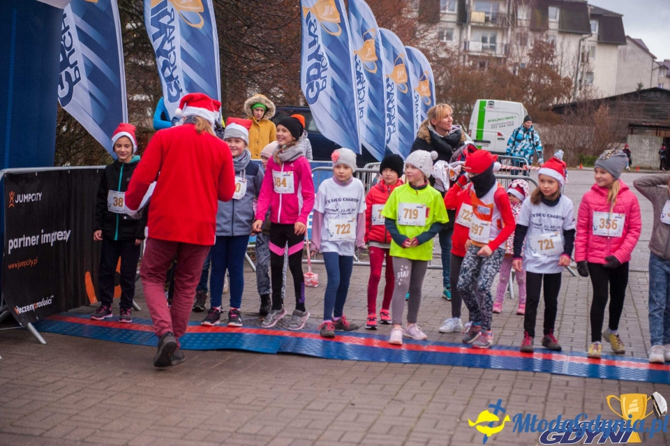 Biegi Mikołajkowe na Dąbrowie 2019