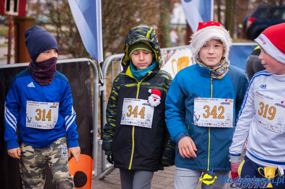 Biegi Mikołajkowe na Dąbrowie 2019