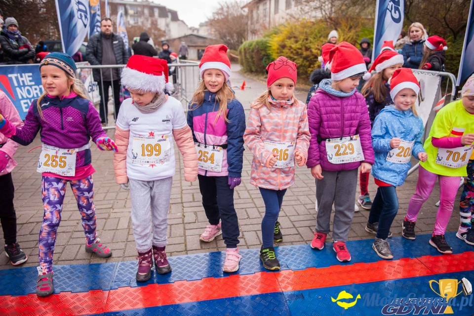 Biegi Mikołajkowe na Dąbrowie 2019