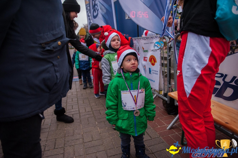 Biegi Mikołajkowe na Dąbrowie 2019