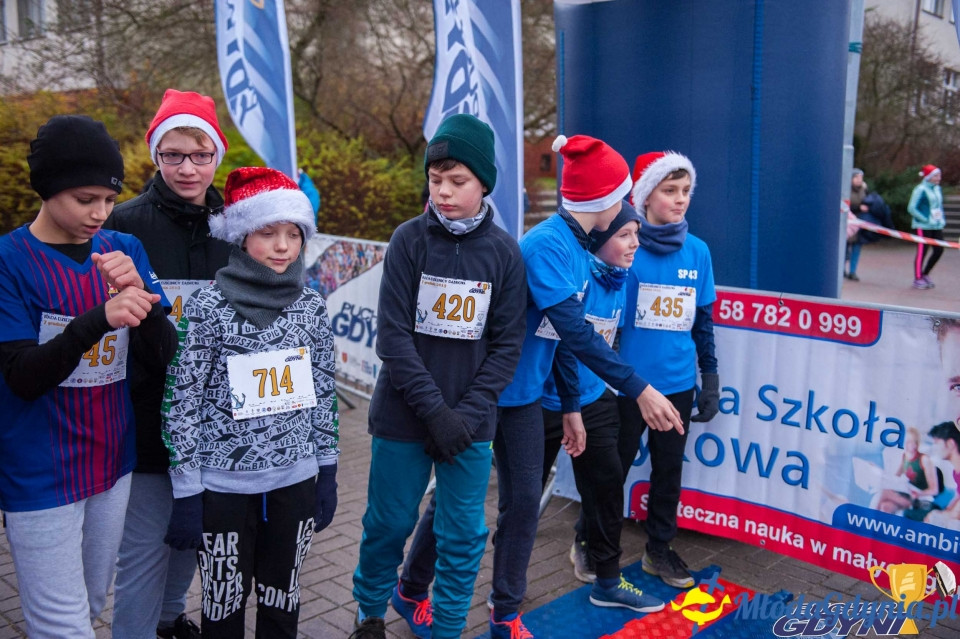 Biegi Mikołajkowe na Dąbrowie 2019