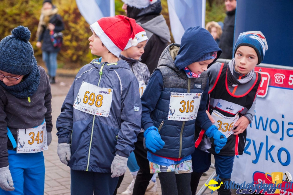 Biegi Mikołajkowe na Dąbrowie 2019