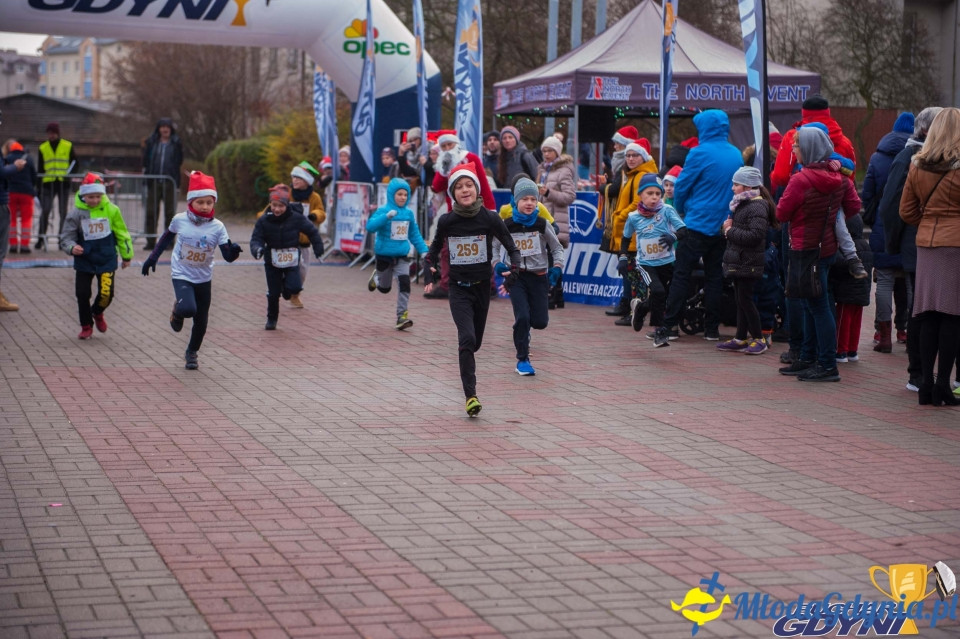 Biegi Mikołajkowe na Dąbrowie 2019