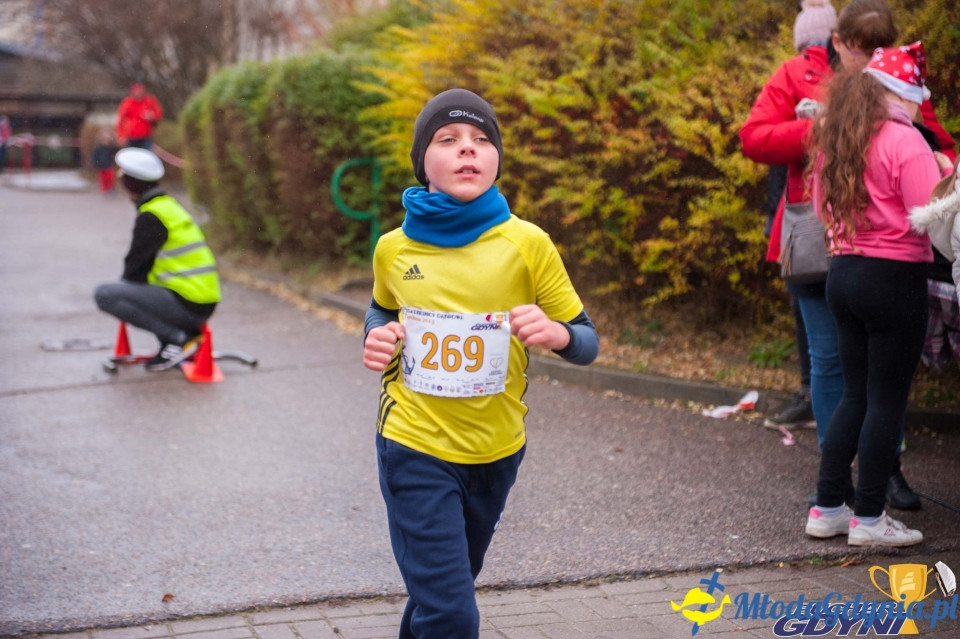 Biegi Mikołajkowe na Dąbrowie 2019