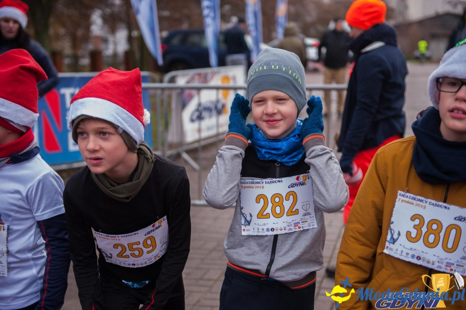 Biegi Mikołajkowe na Dąbrowie 2019