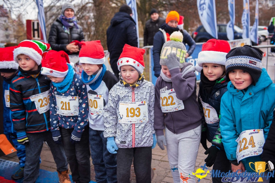 Biegi Mikołajkowe na Dąbrowie 2019