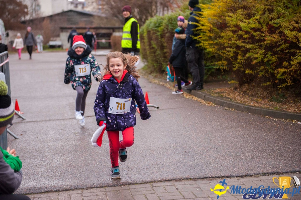 Biegi Mikołajkowe na Dąbrowie 2019