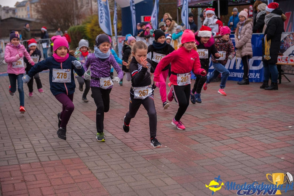 Biegi Mikołajkowe na Dąbrowie 2019