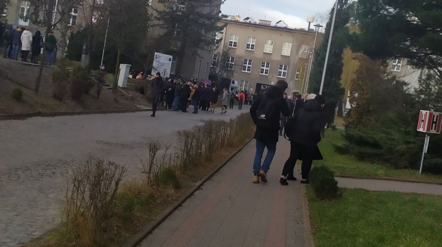 Niewybuch w Uniwersytecie Morskim