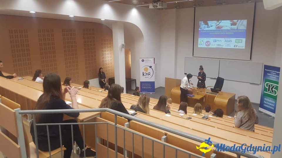 Wielki sukces uczennic Ekonomika