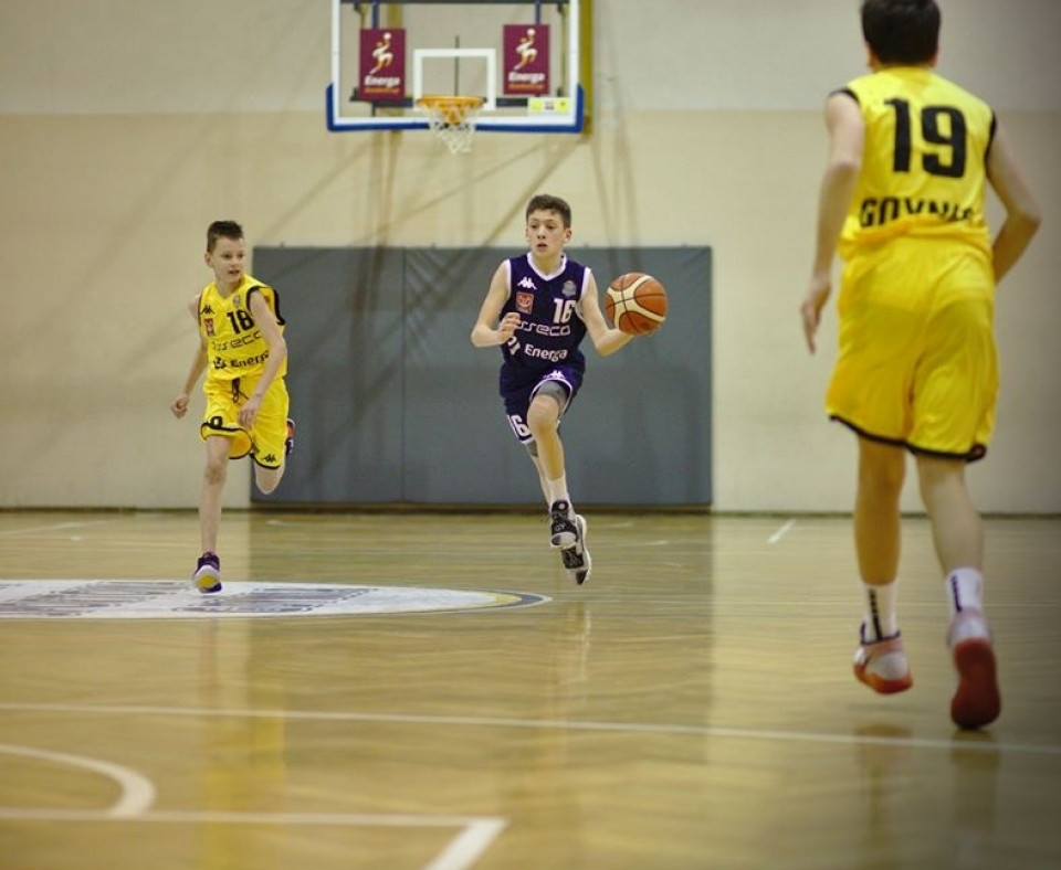 GAK II uległ GAK I 45:108