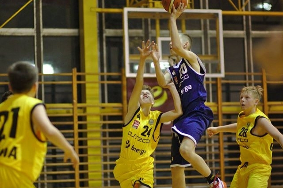 GAK II uległ GAK I 45:108